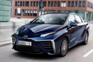 Toyota Mirai признали лучшим экологичным автомобилем в мире