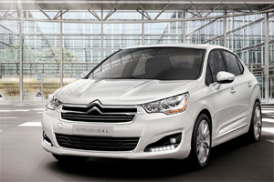 Названы все цены на седан Citroen C4