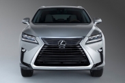 Lexus показал семиместный RX