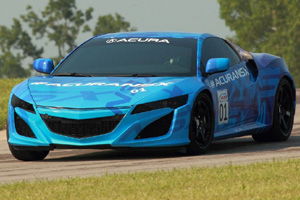 Acura показала тестовый суперкар NSX