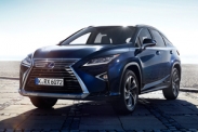 Lexus RX – лидер премиум сегмента в России