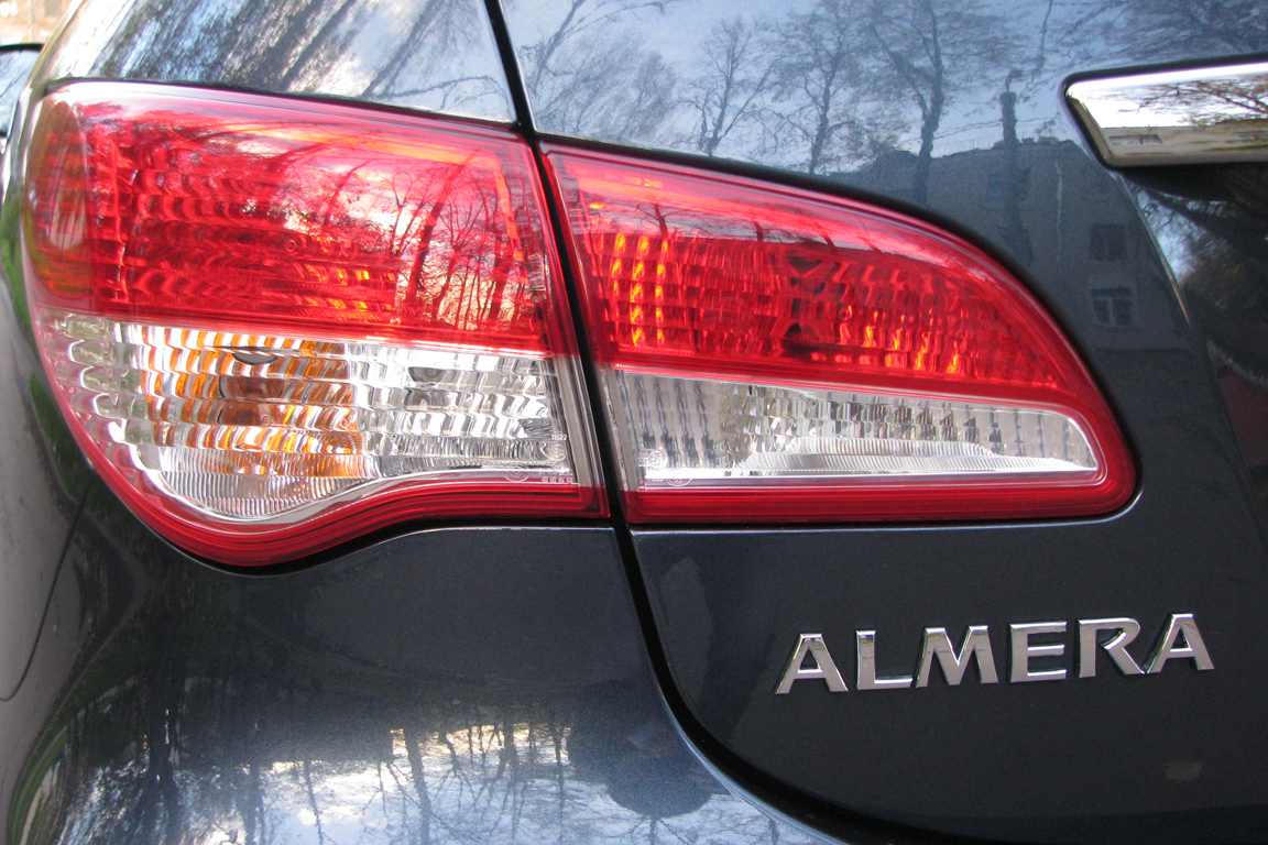 Nissan Almera: Фаворит бюджета