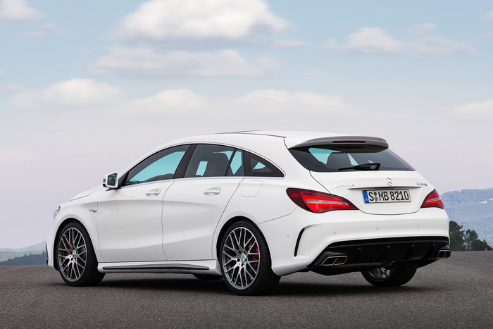 Mercedes-Benz CLA45 AMG Shooting Brake