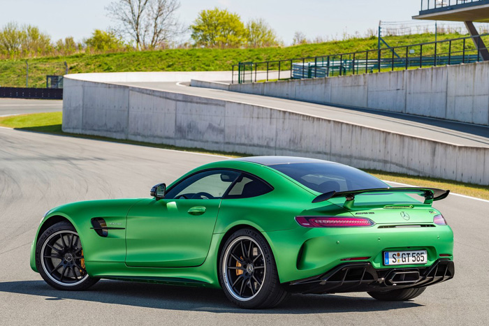 Mercedes-AMG GT R