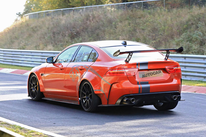 Jaguar XE SV Project 8