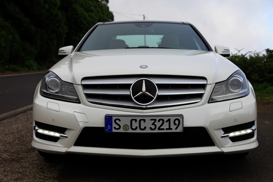 A_Mercedes-BenzC-Class_02.jpg