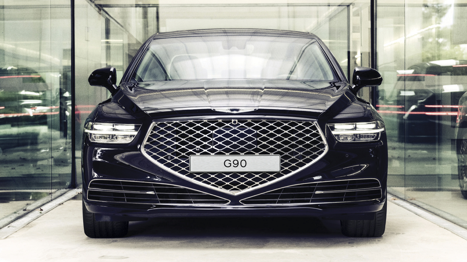 Genesis G90 