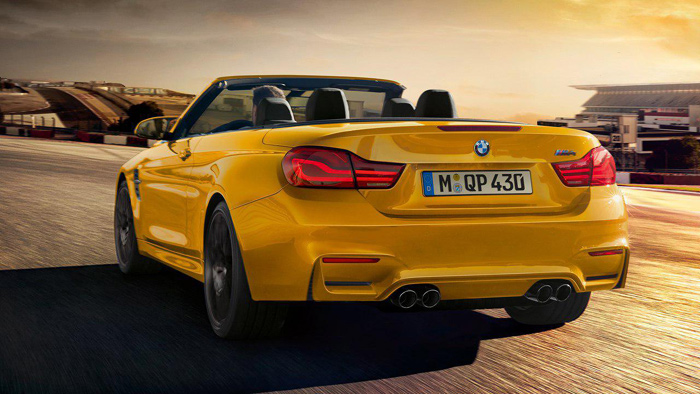 BMW M4 30 Jahre