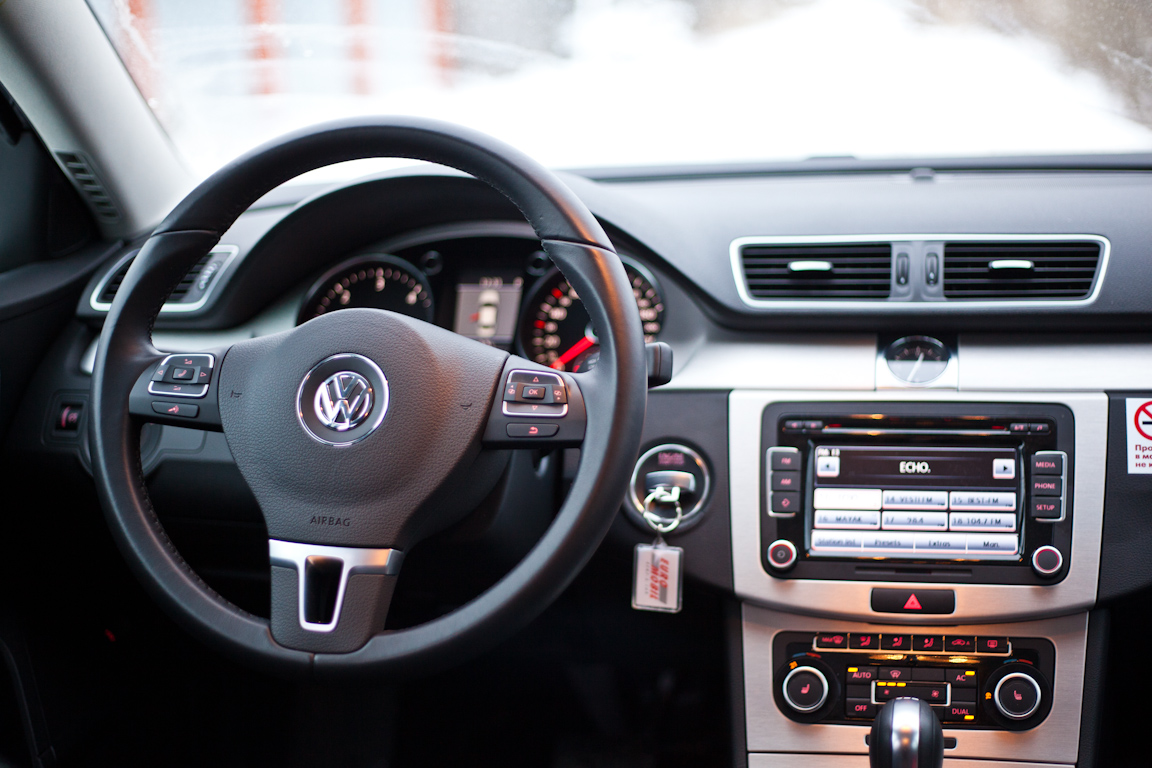 Volkswagen Passat: Дипломат со стажем