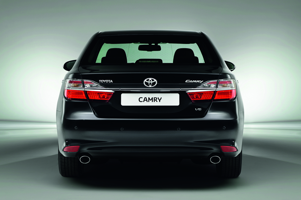 Toyota Camry (2014)