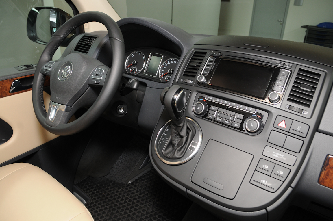 Volkswagen Multivan: И в пир, и в мир