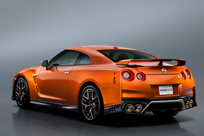 Nissan GT-R