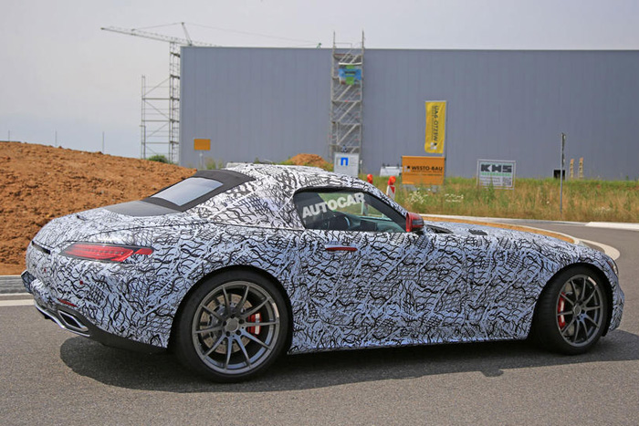 Mercedes-AMG GT Roadster